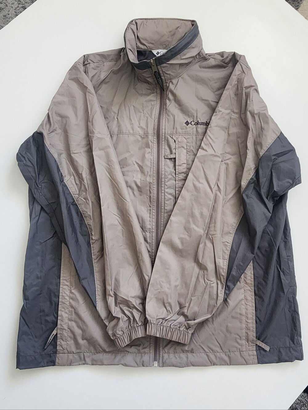Columbia Men Packable Hooded Rain Jacket Windbreaker Tan Gray Colorblock Large L